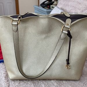 Coach pebble tote